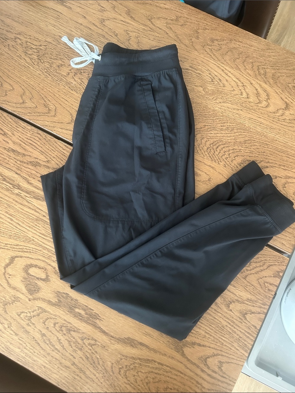 Vuori Meta Black Jogger Pants with White Drawstring